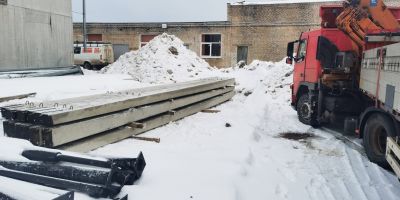 Столбы ЛЭП от завода ЖБИ